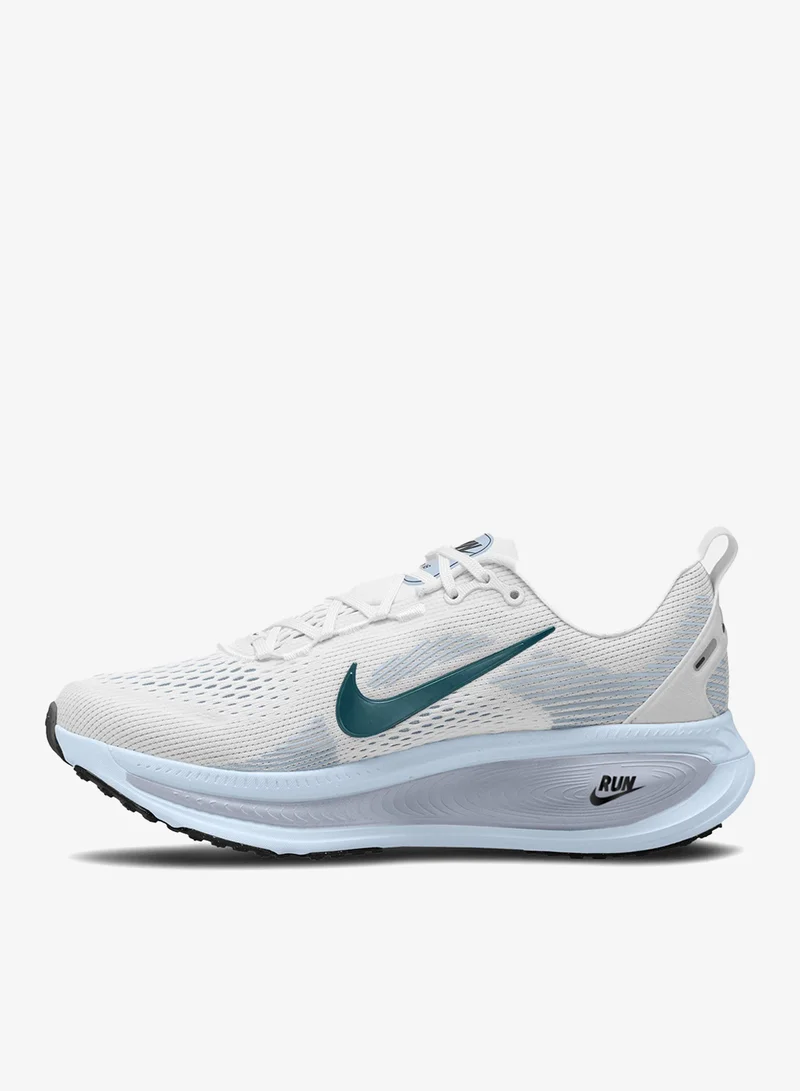 نايكي حذاء الجري فوميرو 18 رود للنساء