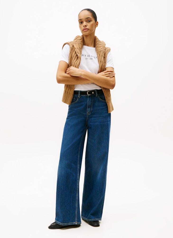 تومي هيلفيغر تيشيرت جرافيك بياقة دائرية - Image 4