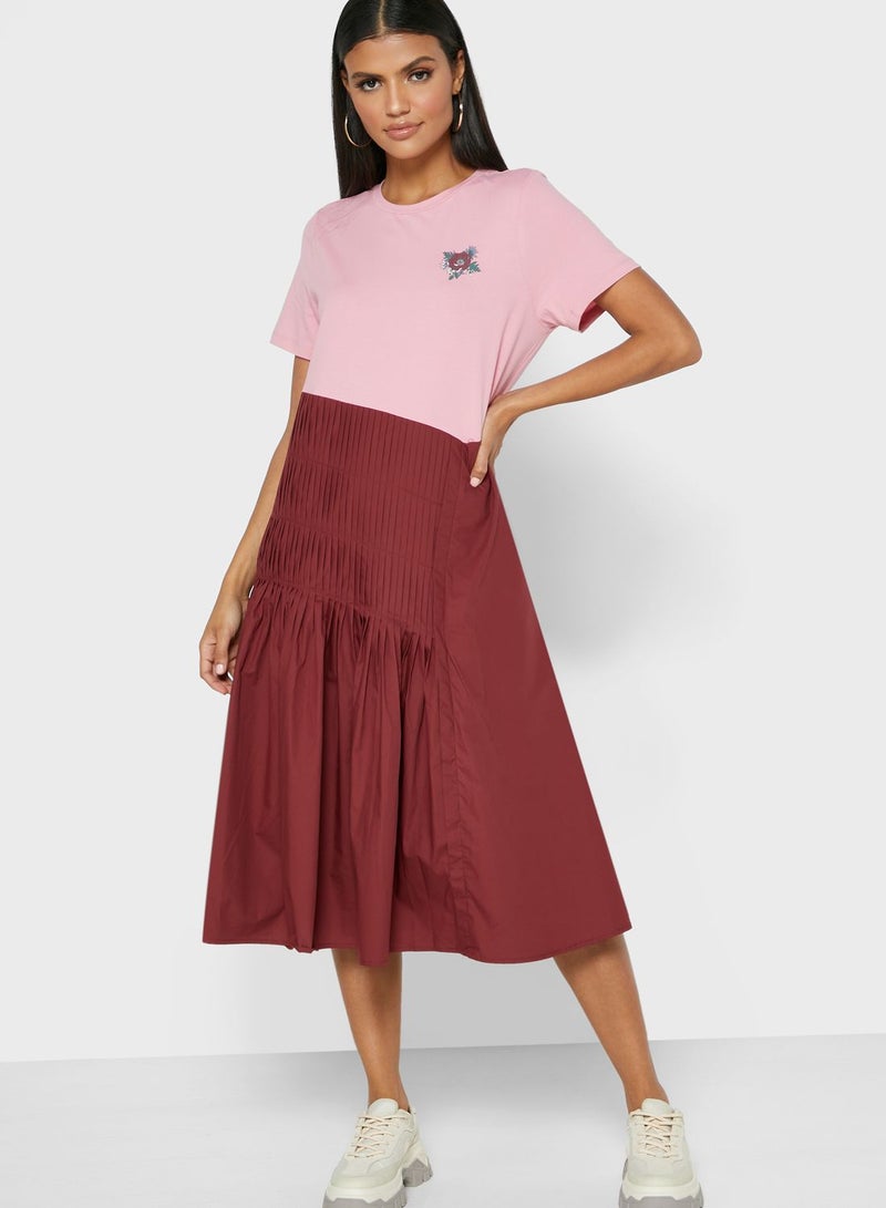 رينا فستان بنمط كتل الالوان - Image 1