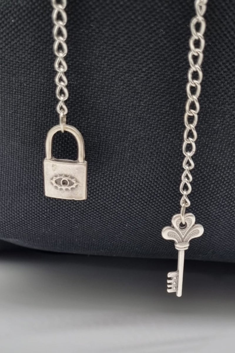 Tezzgelsin Special Design Chain Black Backpack  - Image 3