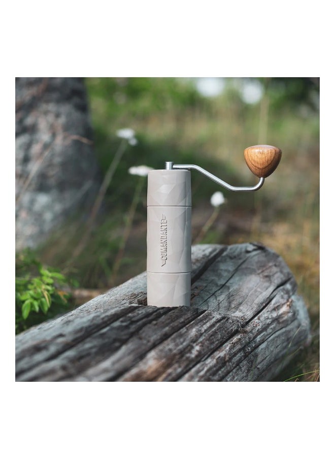 COMANDANTE Comandante X25 Trailmaster - Dune Manual Coffee Grinder  - Image 4