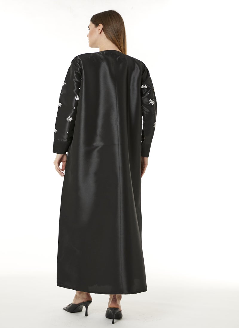 Black Zoom Hand Embellished Abaya - pzsku/Z495B682A7364C5801EB7Z/45/_/1728474837/a8a27185-12b2-4281-8af9-5fa214fffff8