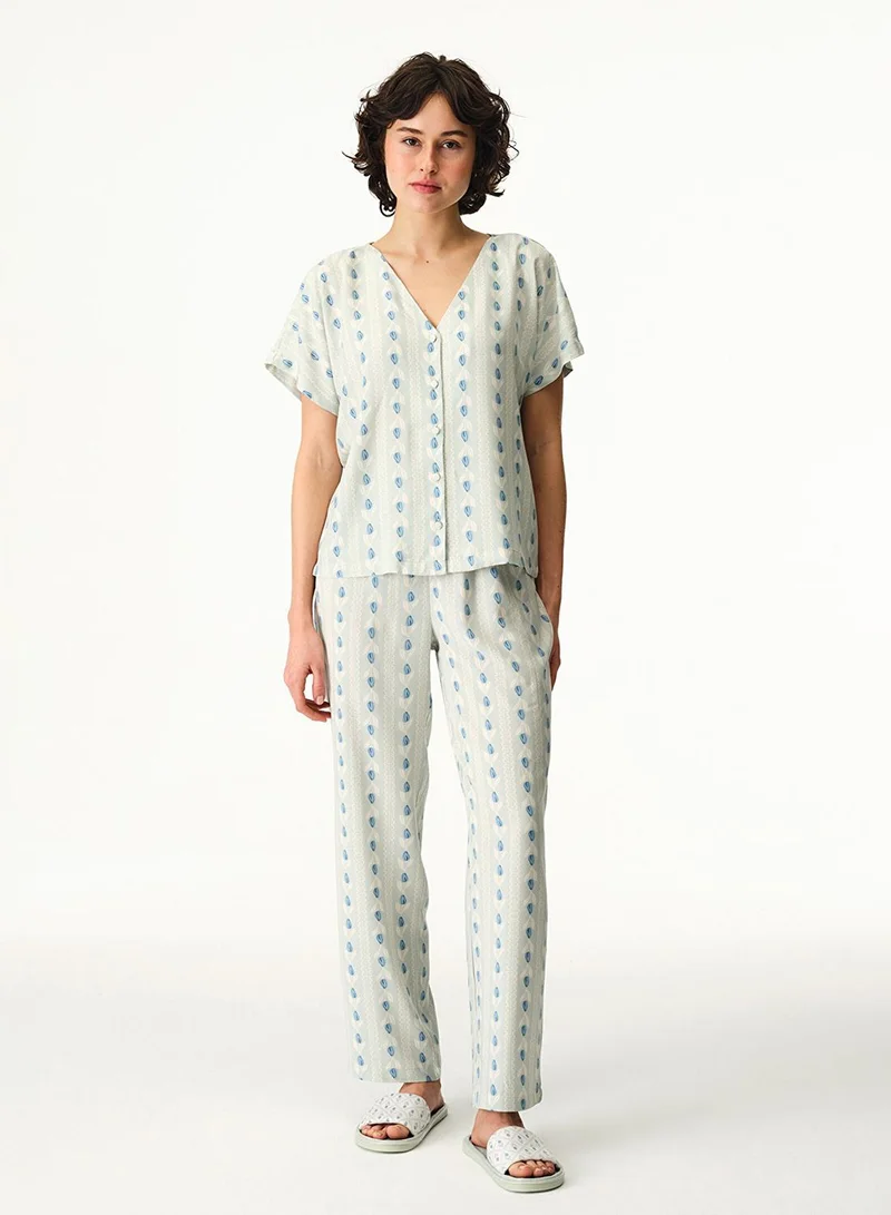 Penti Women's Viscose Lounge Serenity Striped Shirt & Pants Set - Light Green