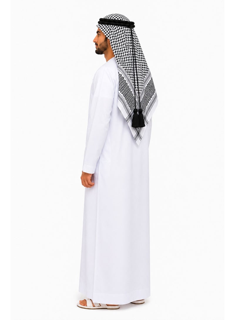 راحمة كوليكشنز طقم غطاء رأس رجالي عربي أصيل من رحمة - ثوب على الطراز الإماراتي/السعودية، وكندورة كلاسيكية، وشماغ/ غترة 138×138 سم، وعقال/ حلقة سوداء، وقلنسوة، طقم تقليدي من 3 قطع - Image 3