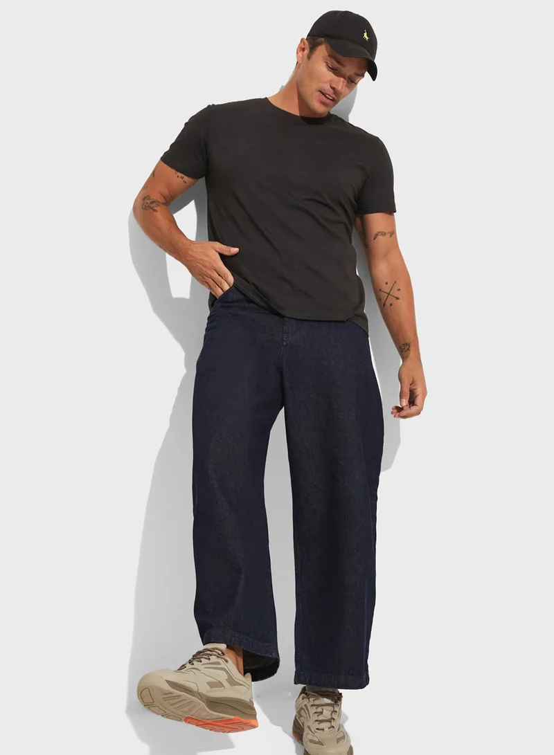 JUNE Essential Crew Neck  Regular Fit  T-Shirt