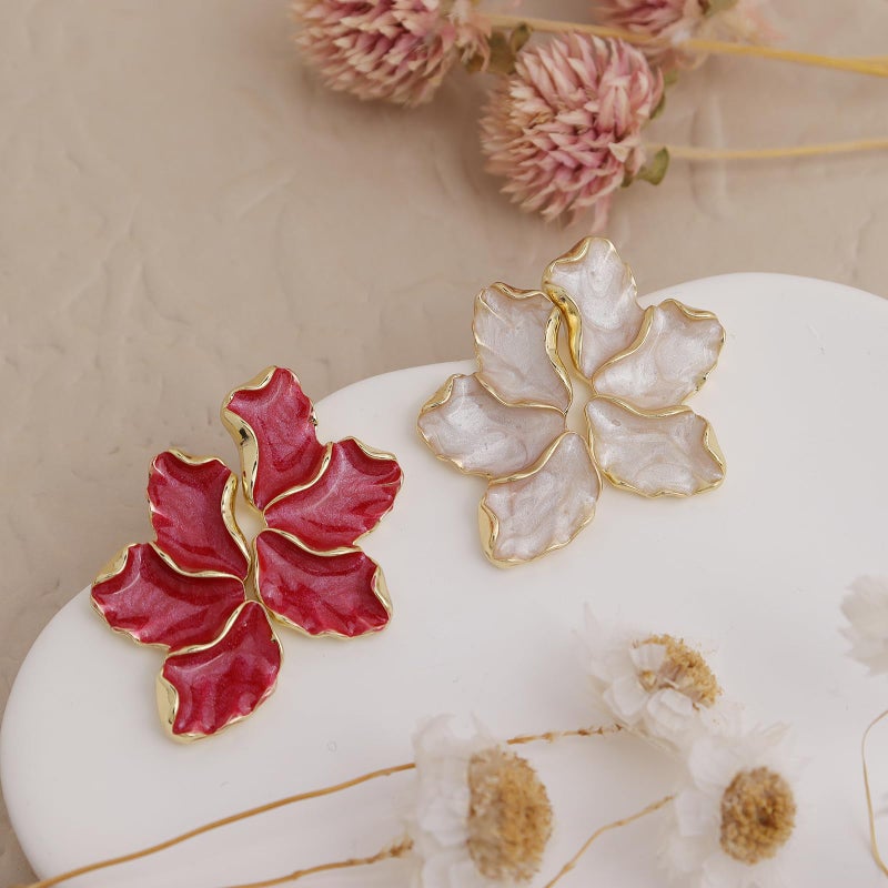 Jean Beau JeanBeau Gold Flower Petal Stud Earrings for Women, Trendy Statement White Beige Enamel Floral Hypoallergenic Earing Summer Prom Fashion Jewelry Gift - Image 4
