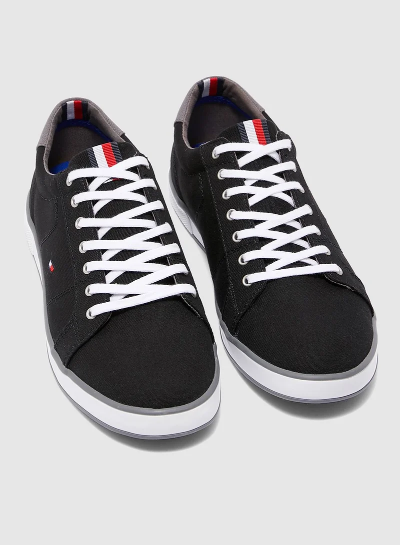 TOMMY HILFIGER Harlow 1D Sneakers