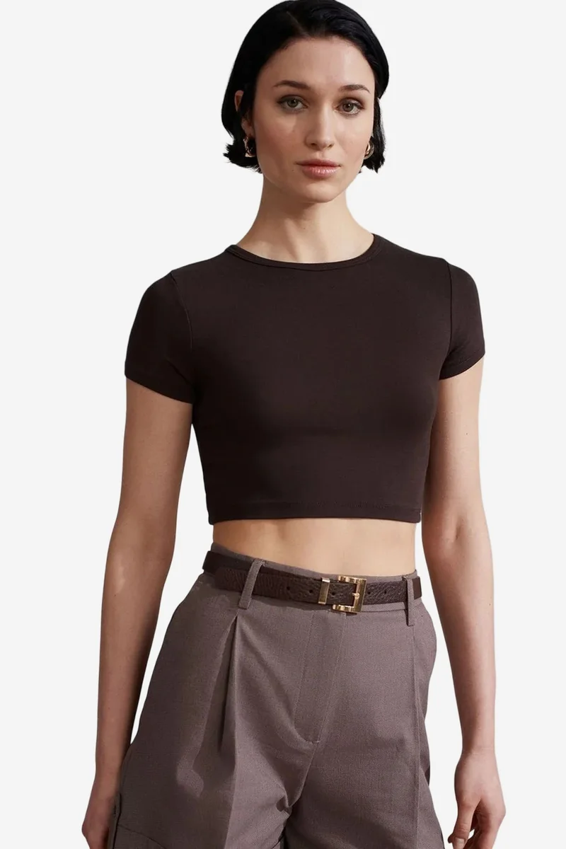 Dilvin Coffee Brown DILVIN Women's Crop Slim-Fit Crew Neck T-Shirt for Women | Best Price UAE