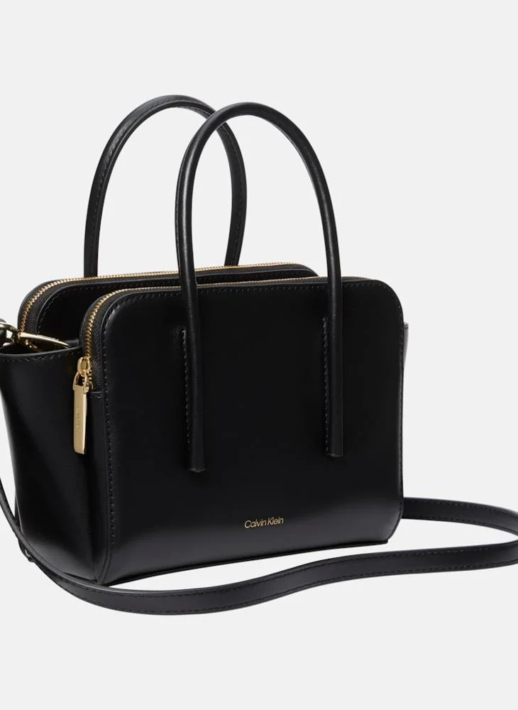 CALVIN KLEIN Log detaild Top handel zip through Satchel Bag