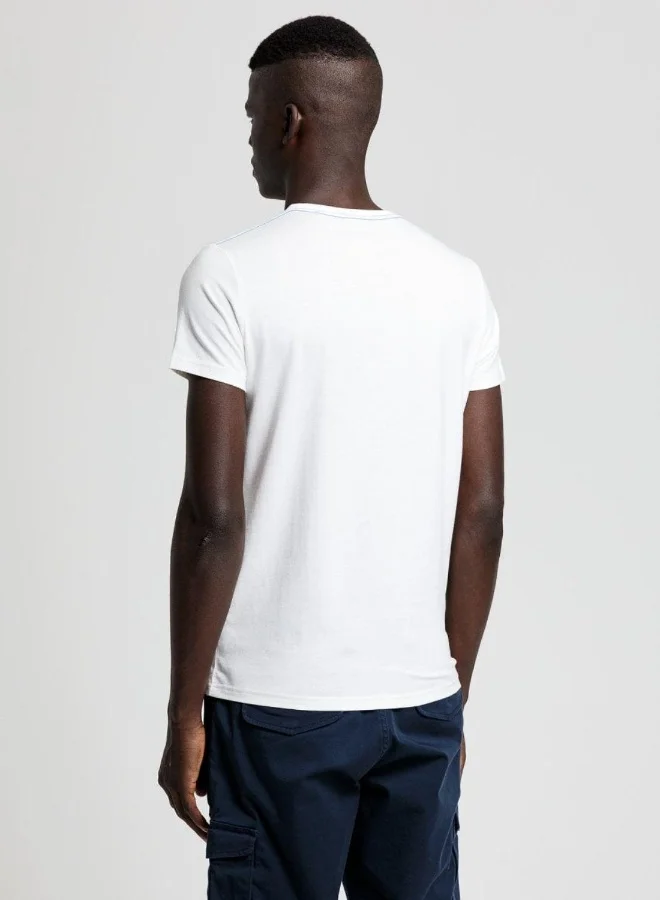 GANT Gant Contrast Logo T-Shirt