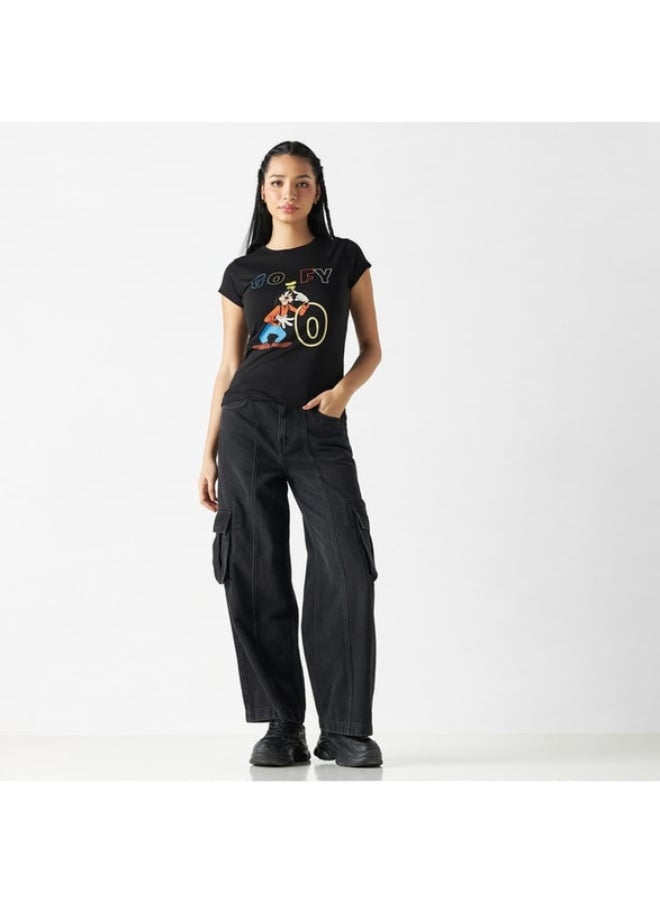 SP Characters Goofy Print T-shirt with Crew Neck and Cap Sleeves  - Image 1