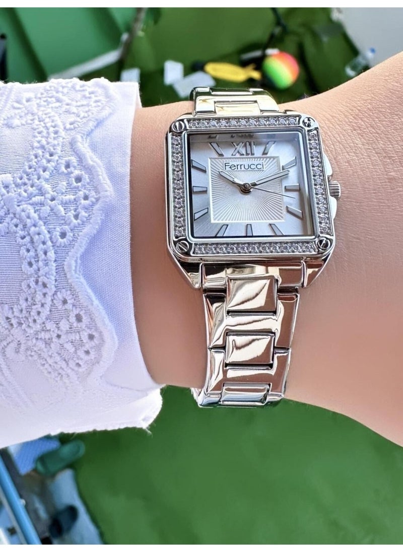 Ferrucci square Vintage Women's Metal Band Wristwatch  - Image 2