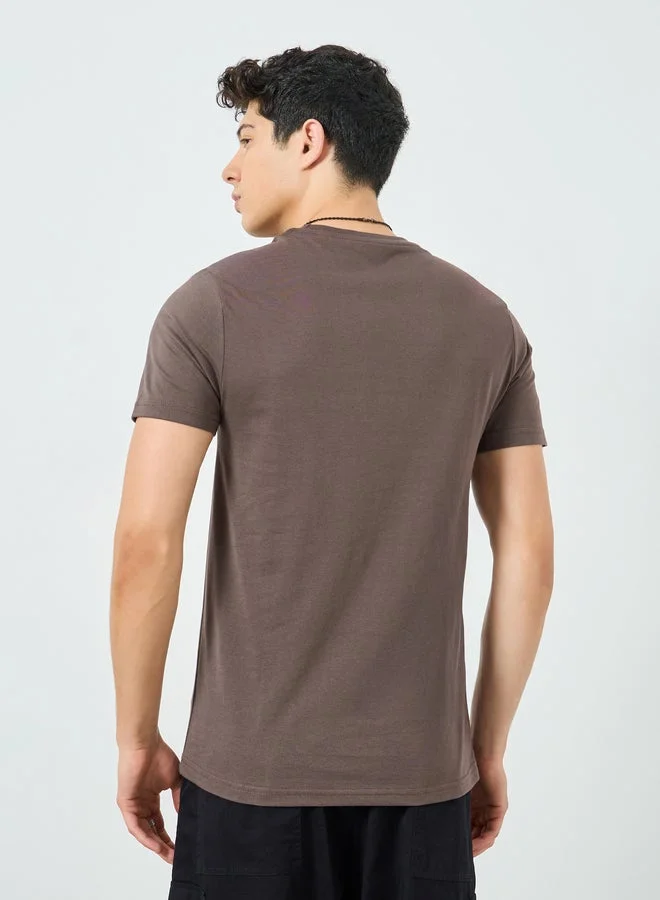 Styli Brown Men Brown Graphic Print Crew Neck T-Shirt for Men | Best Price UAE