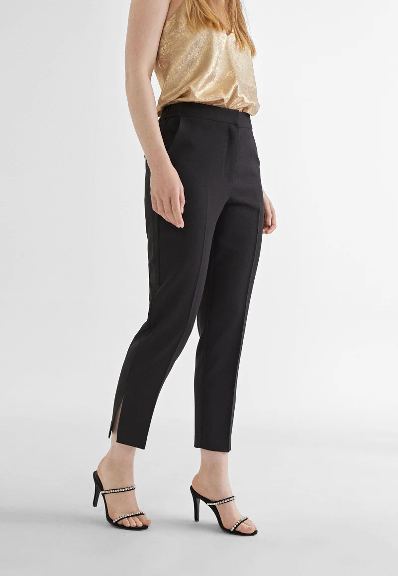 Lola Casademunt Cropped trousers with slits