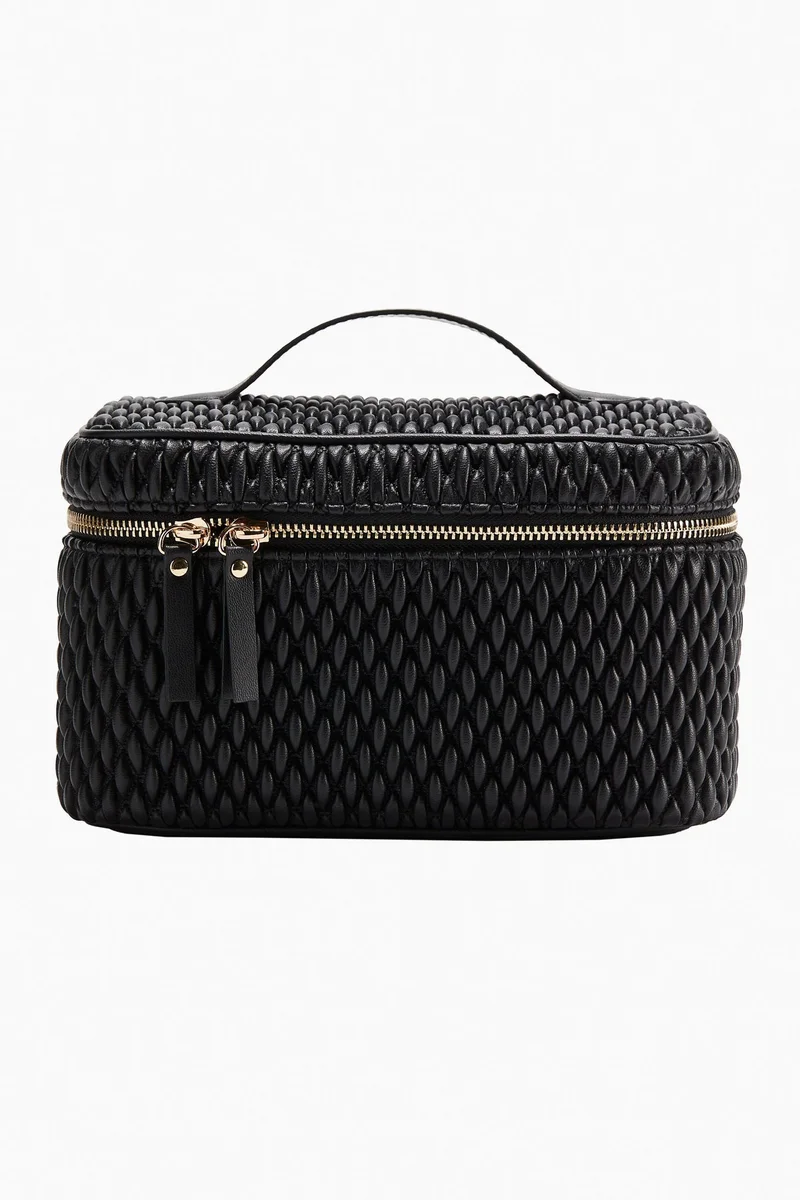 اتش اند ام حقيبة مكياج كبيرة بتصميم مبطن