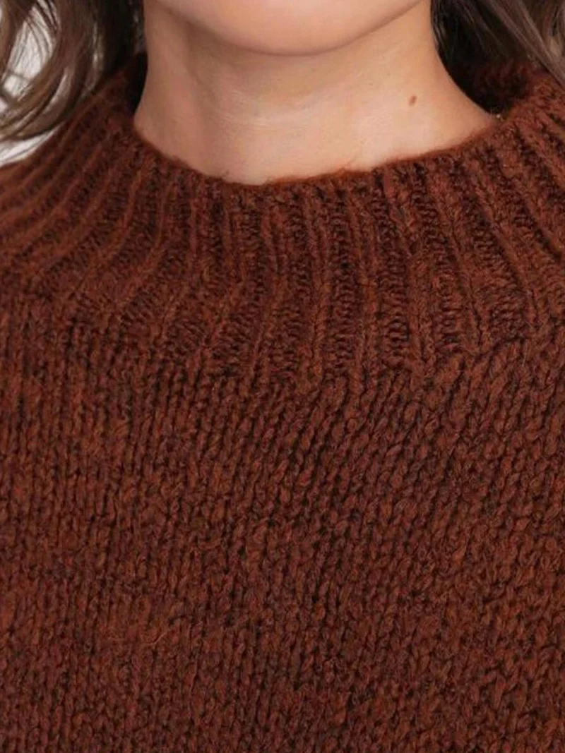 Mixray Chestnut Brown Mixray Relaxed Fit Crew Neck Thick Knit Sweater for Women | Best Price UAE