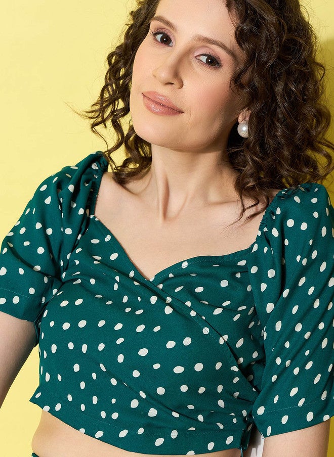 StyleStone طقم تنسيق بلوزة وتنورة بنقاط خضراء وبيضاء من ستايل ستون - Image 2