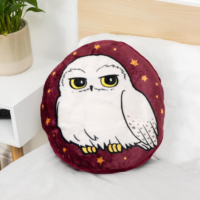Paladone Paladone Harry Potter Hedwig 2-in-1 Cushion Blanket - Officially Licensed Harry Potter Travel Blanket  Foldable Soft Fluffy Throw  Compact Design for Living Room or Bedroom Decor  - Image 2