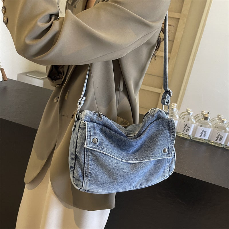 Vintage Simple Crossbody Bag Womens 2024 New Simple Denim Shoulder Bag Niche High-end Solid Color Tote Bag Black - Image 4