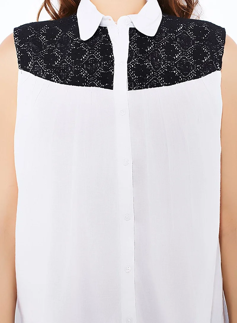 Kagzi Lace Yoke Contrast Shirt
