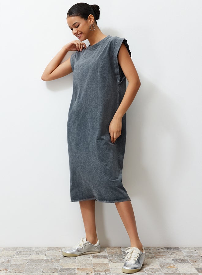 trendyol Anthracite Washed/Faded Effect Shift/Straight Cut Knit Dress - Image 2