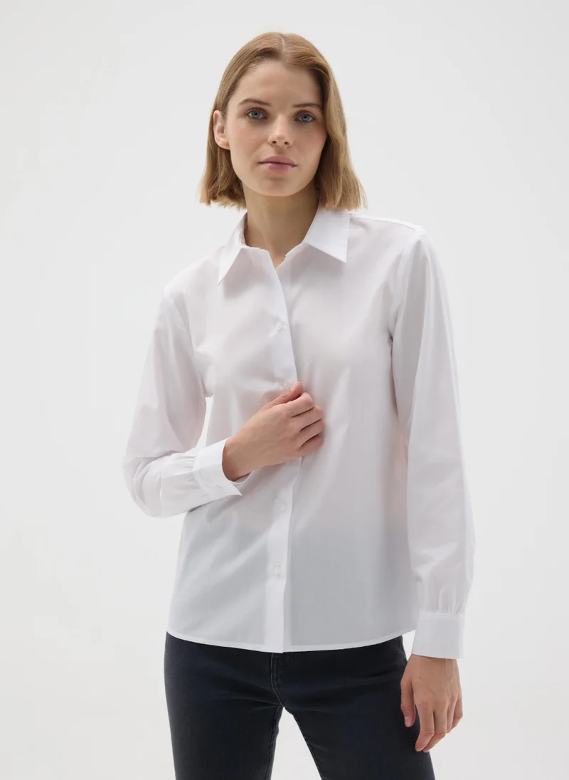 او في اس WHITE COTTON SLIM FIT SHIRT