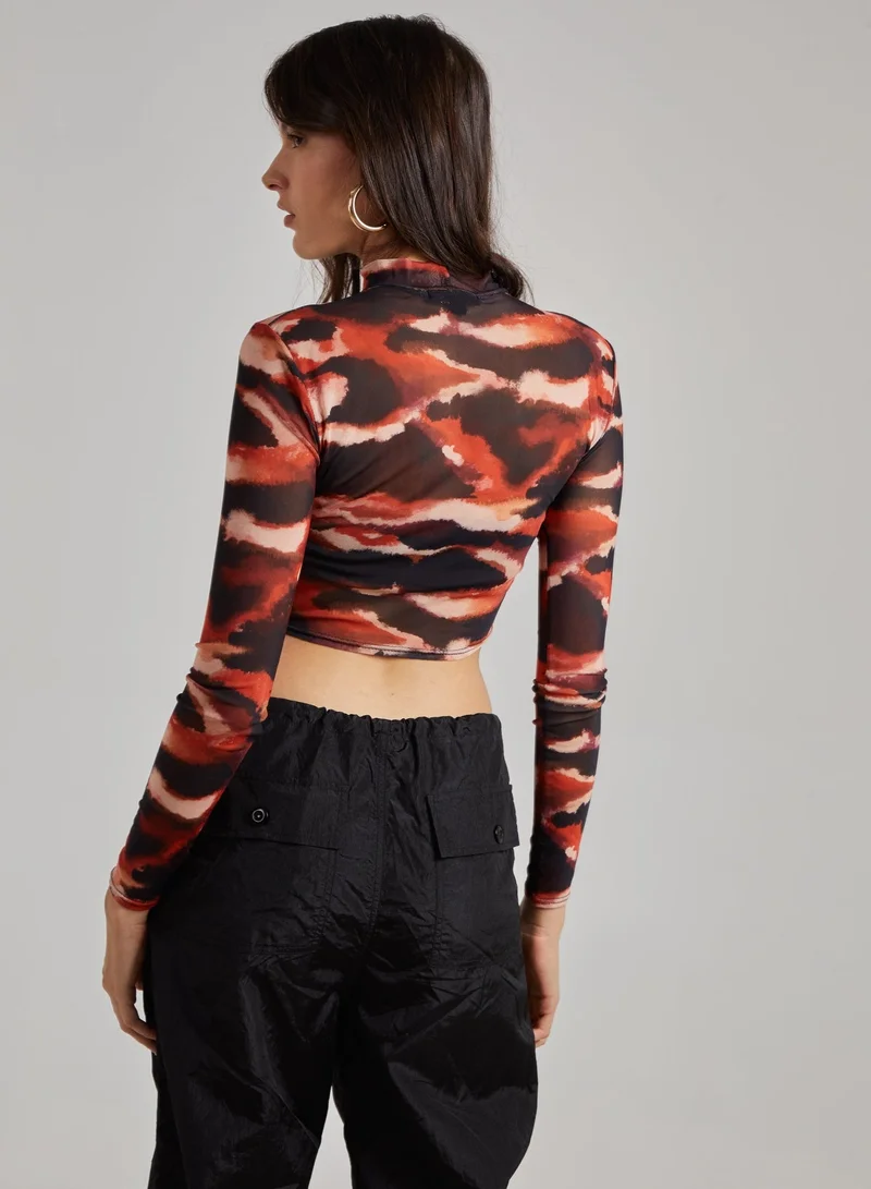 بينك فانيلا Smudge Print Mesh Long Sleeve Top