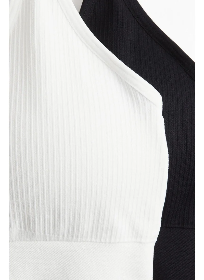 H&M 2-pack DryMove™ Medium Support Sports bras