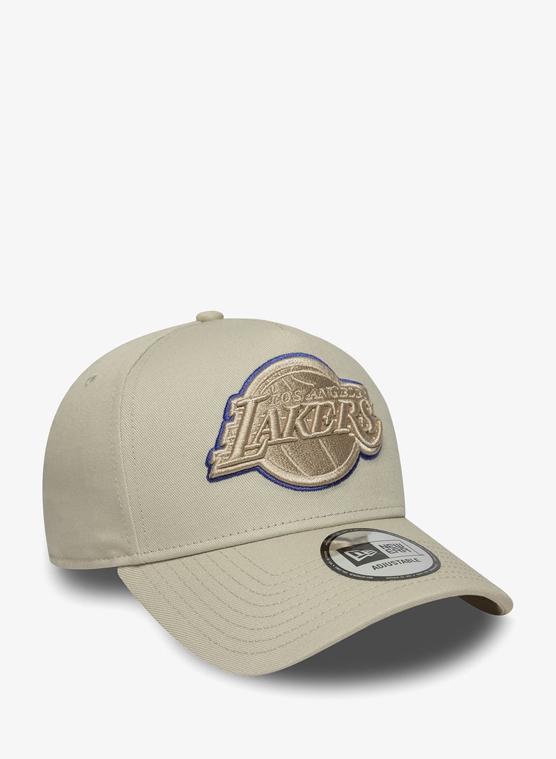 نيو ايرا قبعة لوس أنجلوس ليكرز قابلة للتعديل بتصميم خطوط محيطية حجرية - Image 3