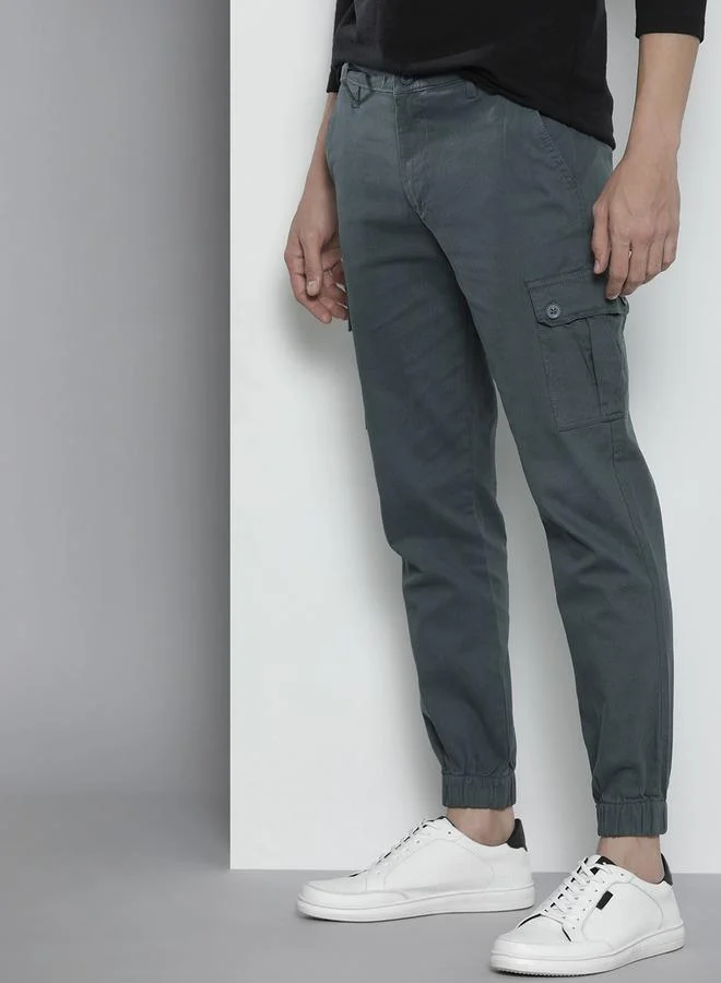 The Indian Garage Co Men Grey Solid Slim Fit Cargo Pants