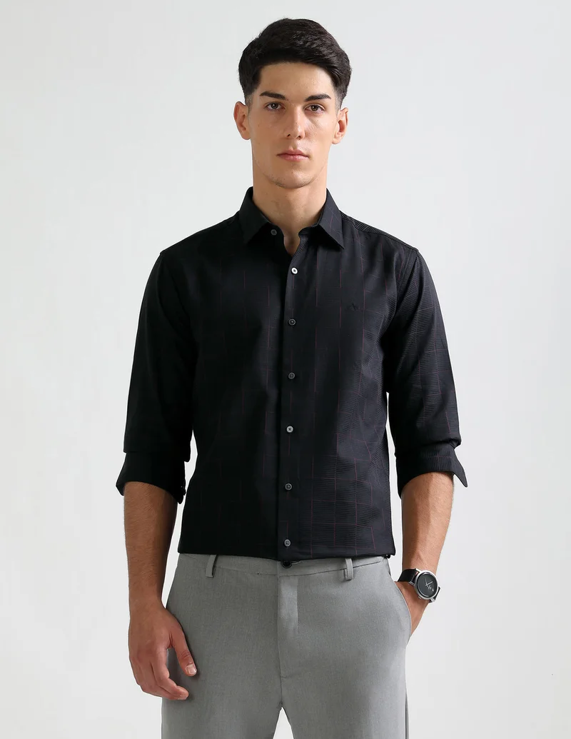 Arrow Pure Cotton Manhattan Slim Fit Shirt