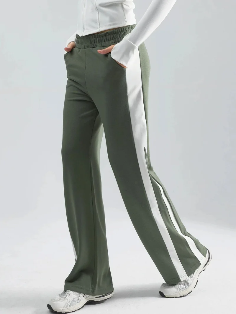 هيكاب بنطلون مودال بلمسة تفاصيل متباينة من مجموعة بيرسان