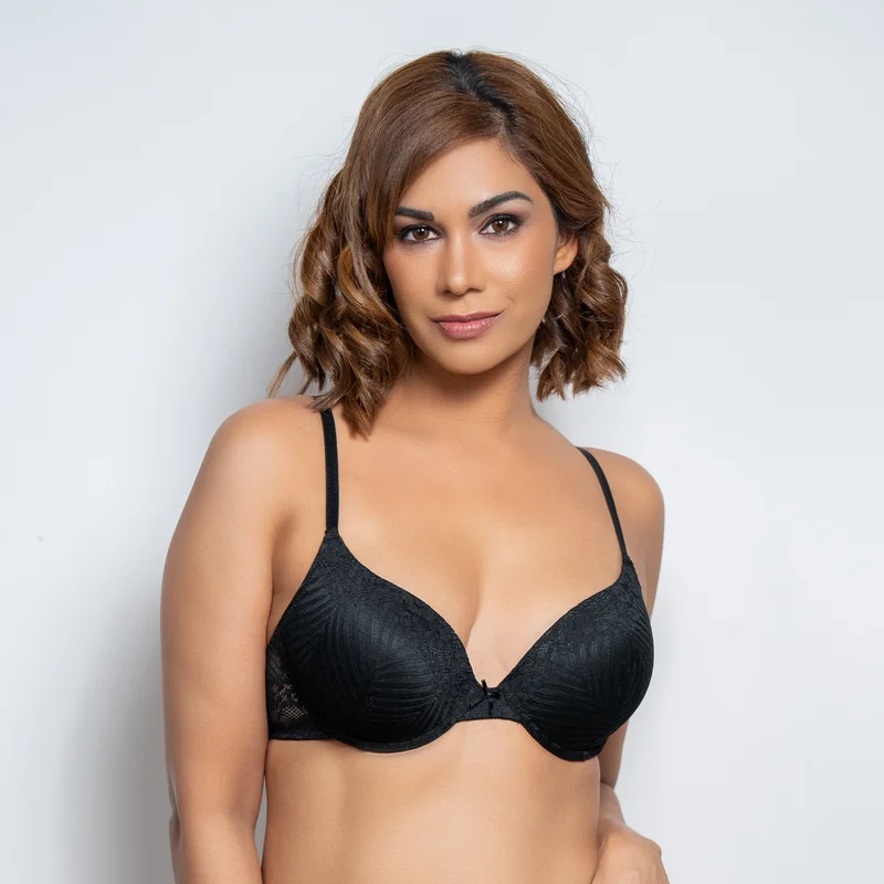 Aadaraya Aadaraya Lace Detail Plunge Bra with Hook and Eye Closure