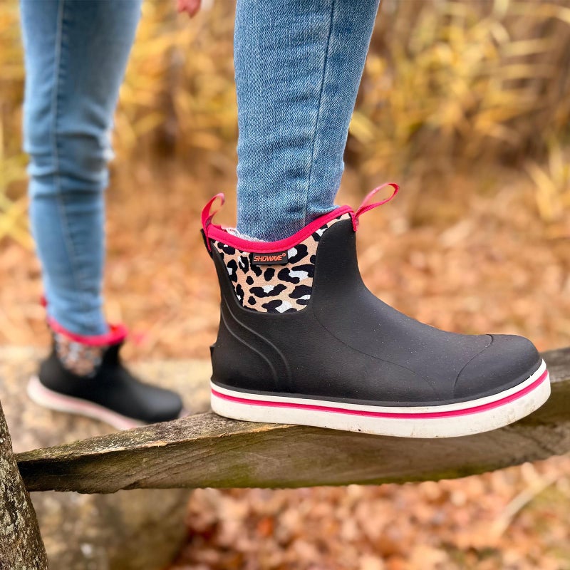 Showave Unisex-Child Ankle Rain Boots Kids Deck Boot Waterproof Lightweight Rubber Mud Booties for Boys Girls, Pink Cheeth, 2 Little Kid - Image 3