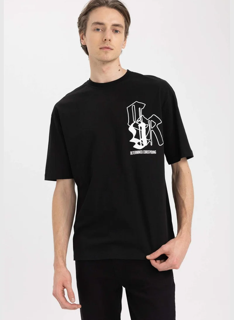 DeFacto Man Oversize Fit Crew Neck Short Sleeve Knitted T-Shirt