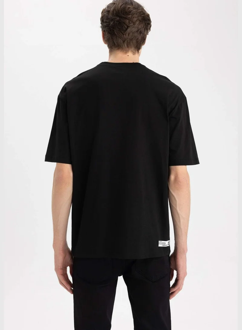 DeFacto Man Oversize Fit Crew Neck Short Sleeve Knitted T-Shirt