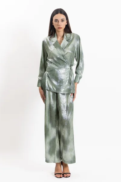 SHAPES CROSSOVER SATIN TOP SET