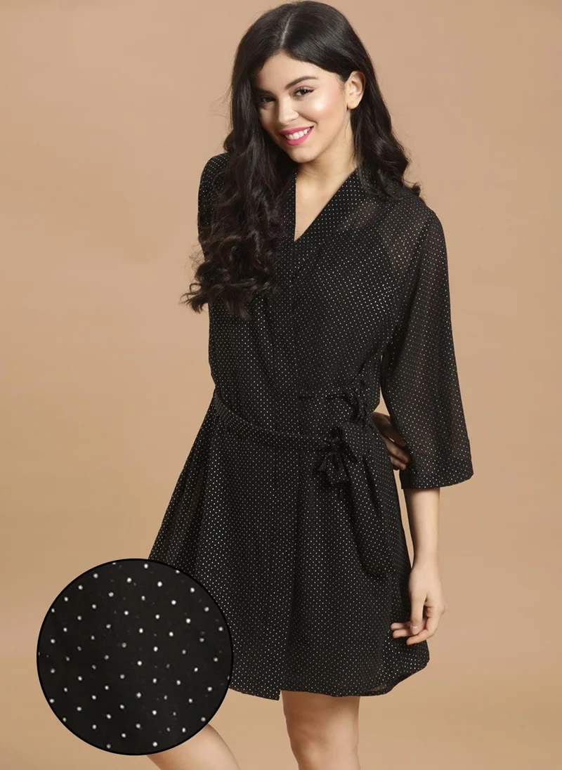 Clovia Clovia Shimmer Print Robe in Black- Georgette