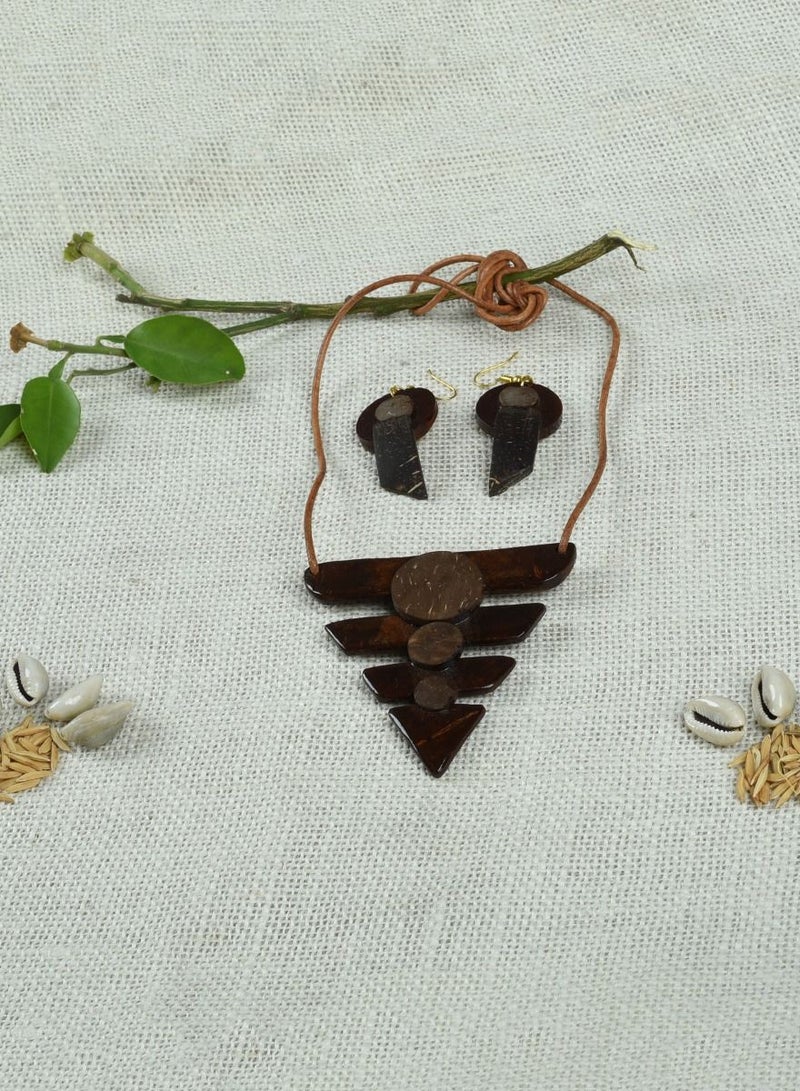 N & H Handcrafted Coconut Shell Geometric Pattern Necklace Set  - Image 5