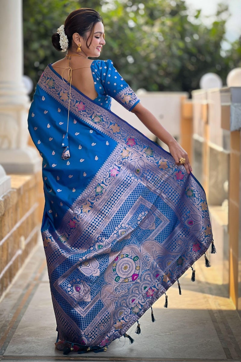 SGF11 Women's Kanjivaram Pure Soft Silk Saree With Unstitched Blouse Piece (Light Blue) - Image 4