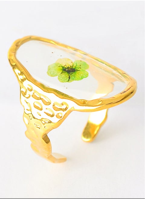 Adjustable oval ring with a rose design