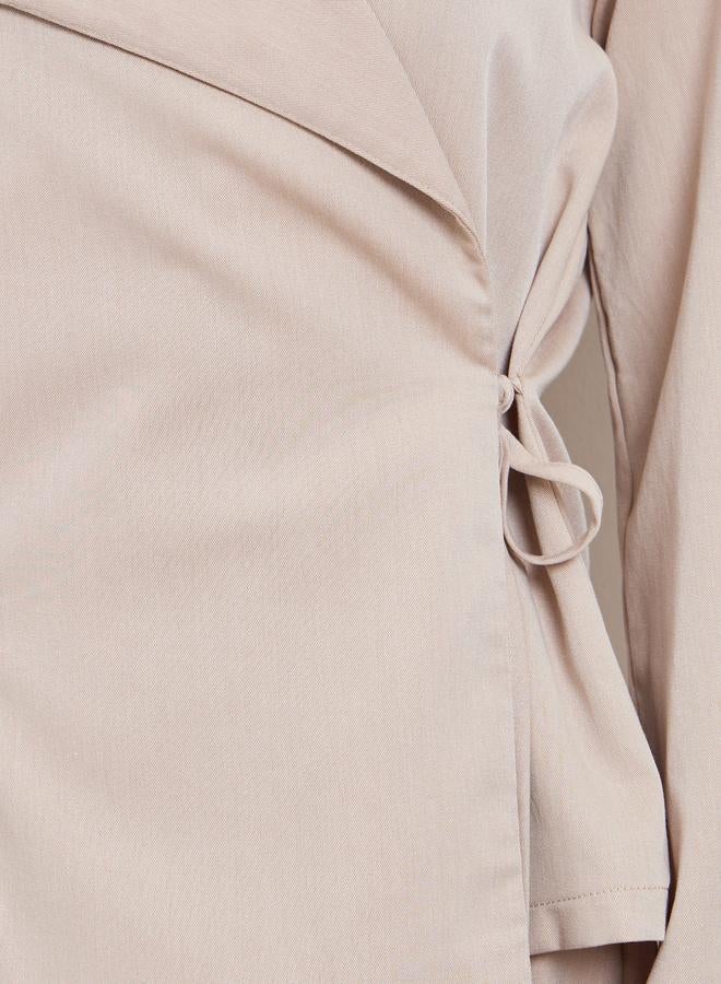 ستايلي طقم منسق من بلوزة لف سادة وبنطال - Image 3