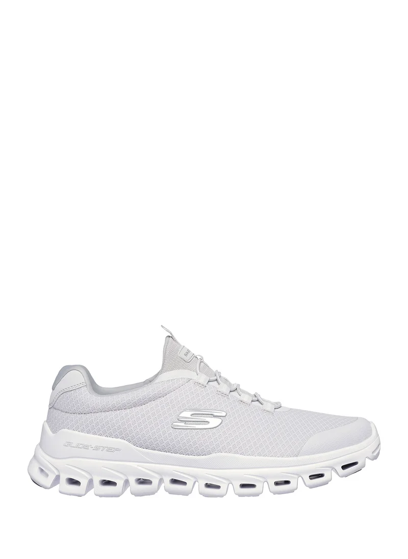 SKECHERS Glide-Step