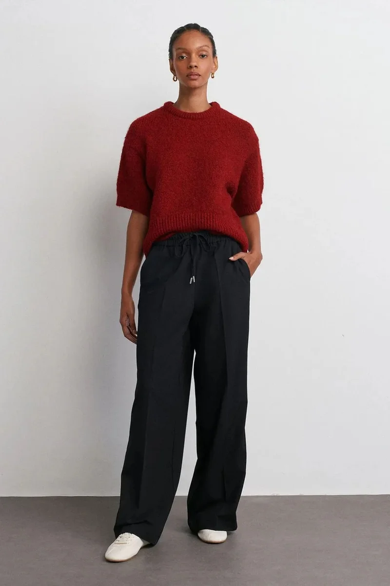 Dilvin Black DILVIN Striped Wide-Leg Crepe Trousers for Women | Best Price UAE