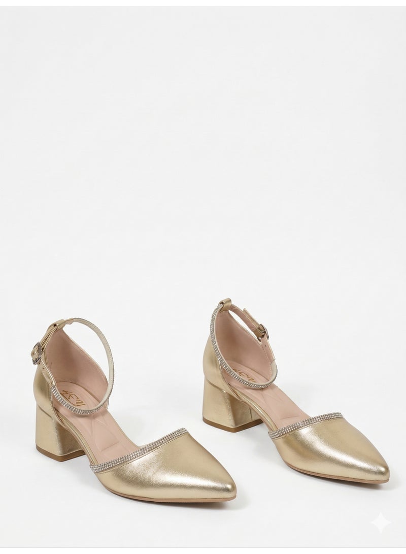 لايف ستيلاش  أحذية كعب متوسط جلد بشريط الماظ F-617 - ذهبي - Image 1