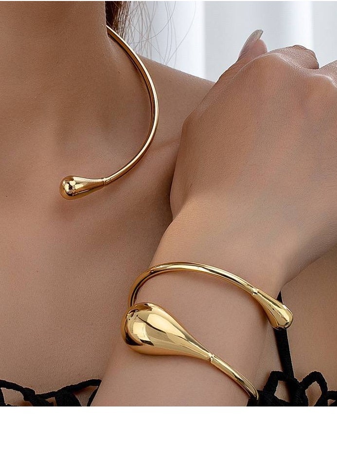 ماركة غير محددة اسوره شكل دمعه استانليس  - Image 2