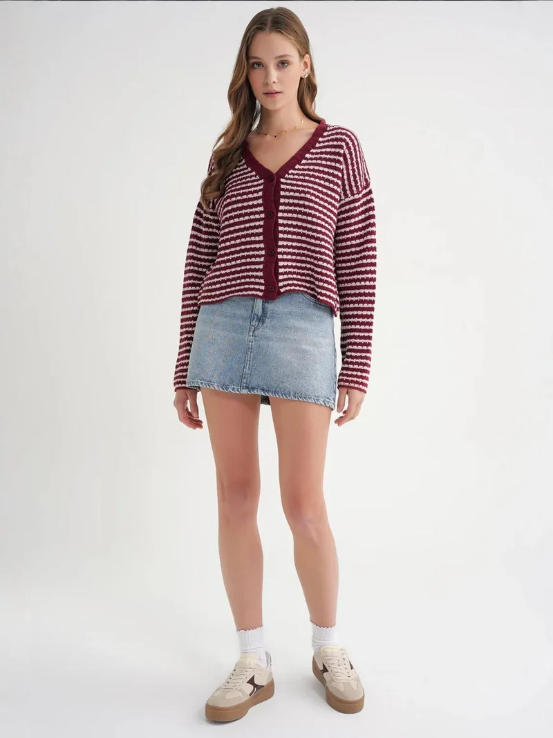 ميكسراي كارديجان محبوك بياقة على شكل حرف  وأزرار