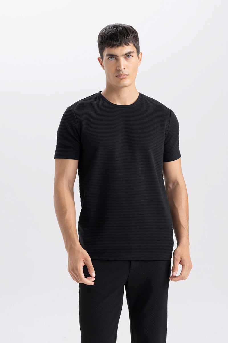 DeFacto Man Slim Fit Crew Neck T-Shirt - Image 1