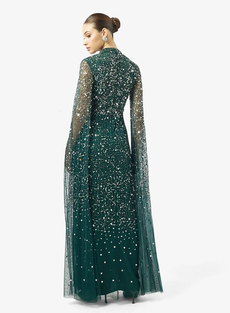 اميليا روز فستان بياقة مفتاح وكم كيب