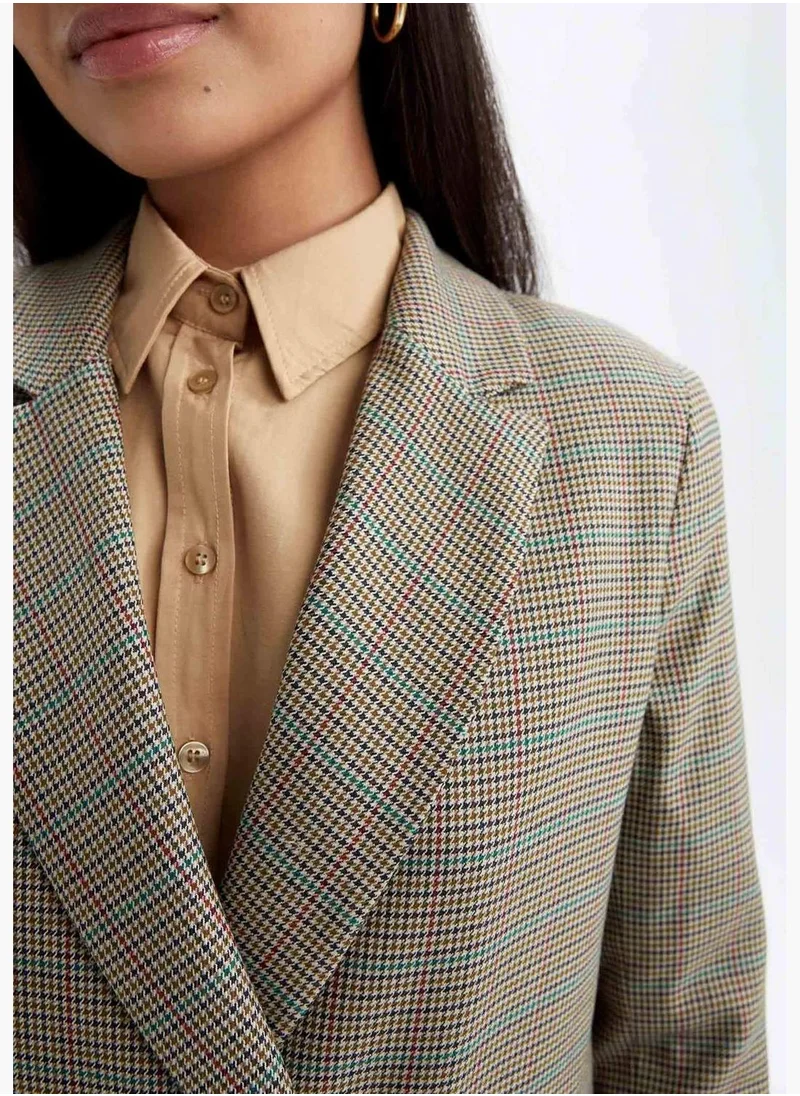 ديفاكتو Woman Regular Fit Shirt Neck Blazer